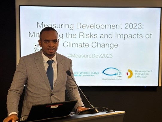 DE Africa Capacity Development Lead, Dr Kenneth Mubea, attended and presented at MeasureDev 